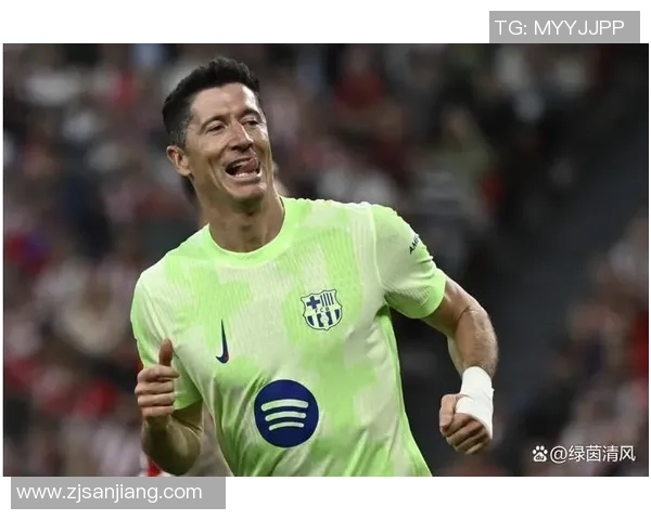 全球大扁平足球巨星盘点 谁是足坛最具影响力的大扁平球员